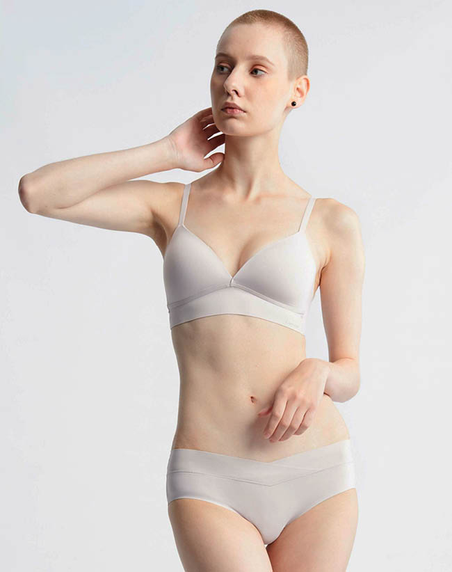 Calvin Klein Underwear Invisible Innovation